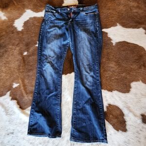 Lucky Brand Sophia Boot cut 10/30